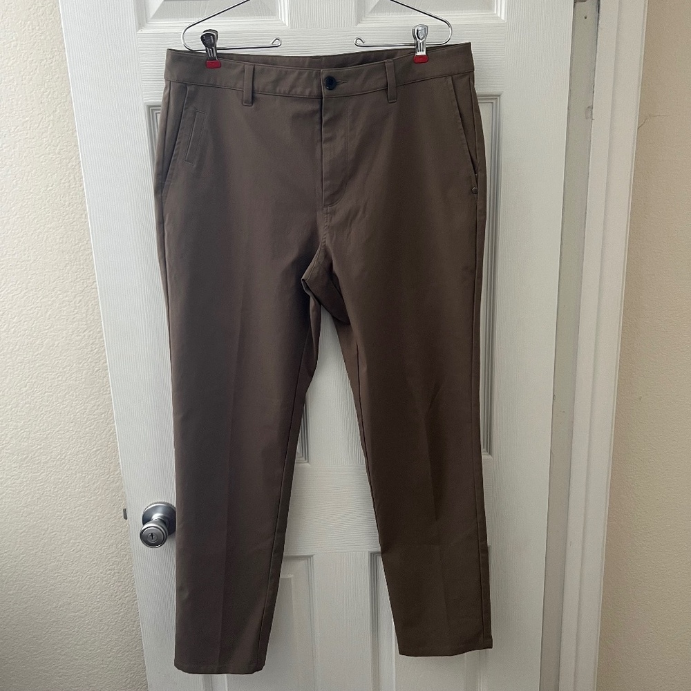 Vuori Tech Chino Pants